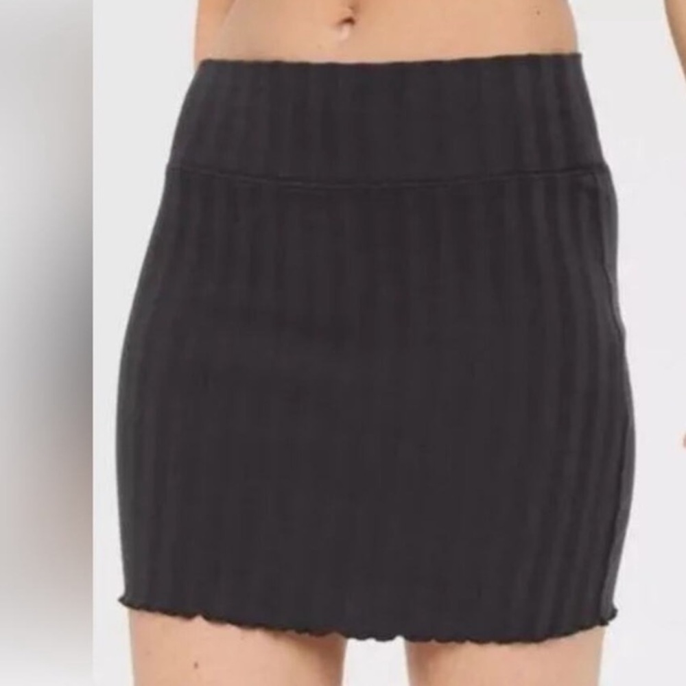 Offline by Aerie OG groove mini skirt size XS